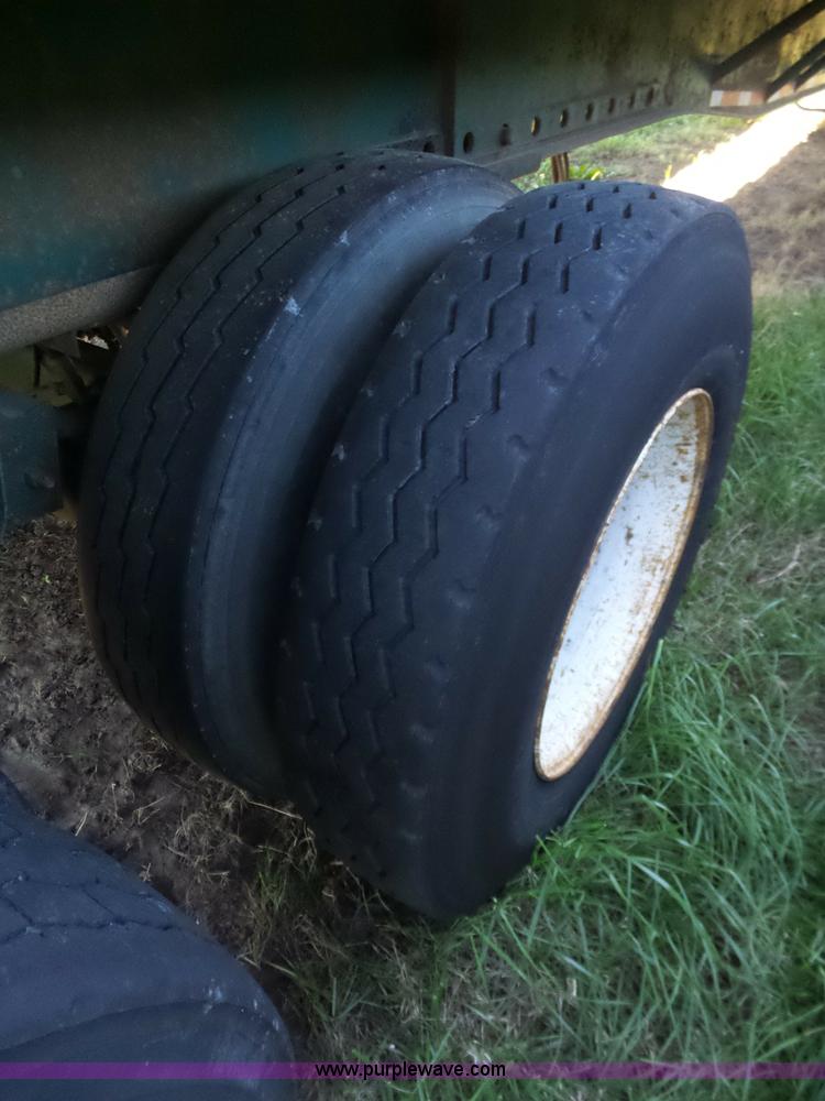 image for item L5803 1990 Fruehauf PBA-F2B-48W soft-side cargo trailer