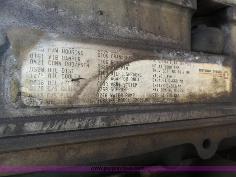 image for item L6322 1993 Volvo WIAM semi truck