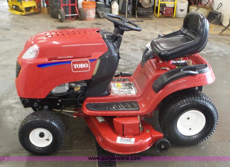 image for item K4644 Toro LX466 lawn mower