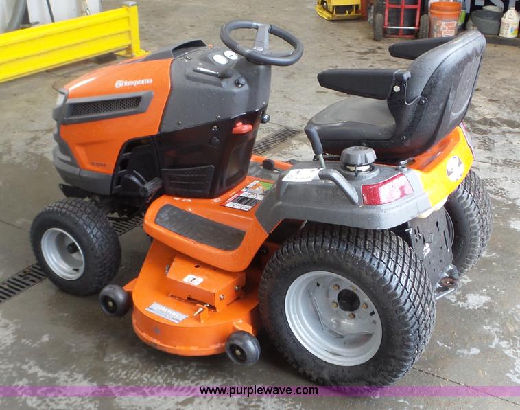 image for item K4645 Husqvarna GT52XLS lawn mower