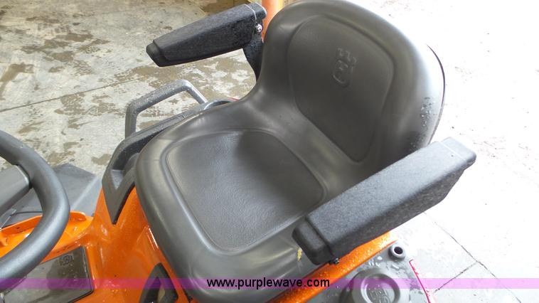 image for item K4645 Husqvarna GT52XLS lawn mower