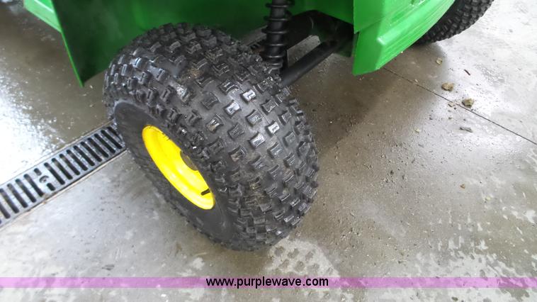 image for item K4646 John Deere Gator Turf utility vehicle