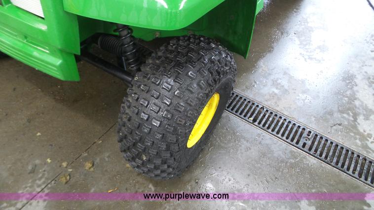 image for item K4646 John Deere Gator Turf utility vehicle