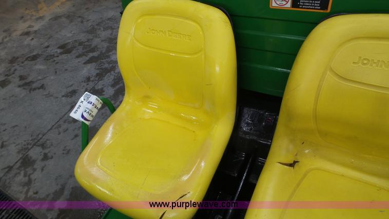 image for item K4646 John Deere Gator Turf utility vehicle