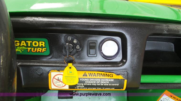 image for item K4646 John Deere Gator Turf utility vehicle