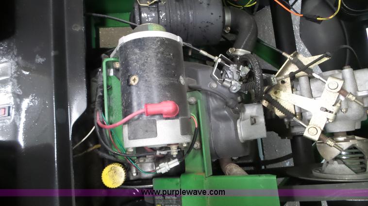 image for item K4646 John Deere Gator Turf utility vehicle