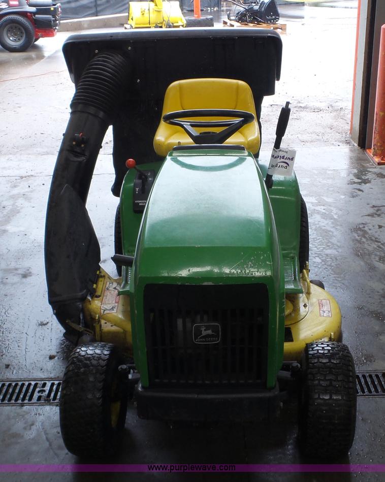 image for item K4648 John Deere 185 Hydro lawn mower