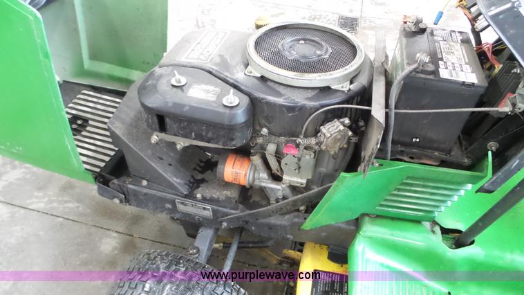 image for item K4648 John Deere 185 Hydro lawn mower