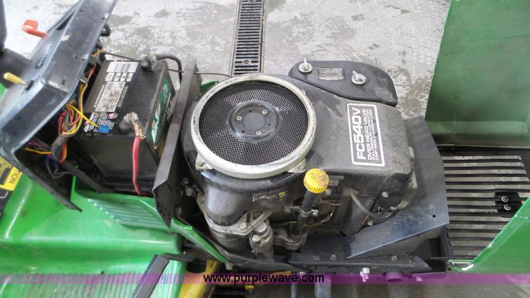 image for item K4648 John Deere 185 Hydro lawn mower