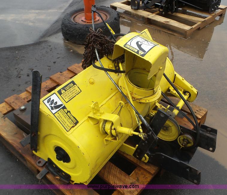 image for item K4648 John Deere 185 Hydro lawn mower