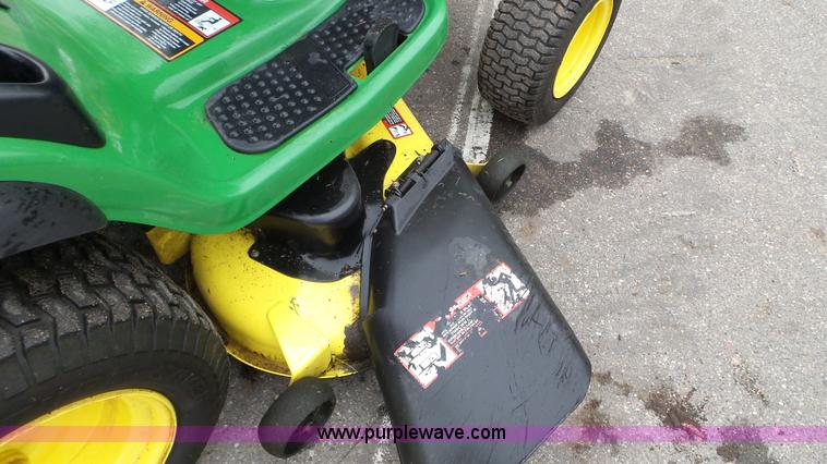 image for item K4659 John Deere L130 lawn mower