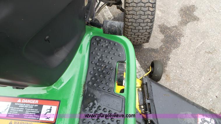 image for item K4659 John Deere L130 lawn mower
