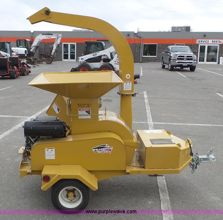 image for item K4672 Wallenstein BXMT4224 wood chipper