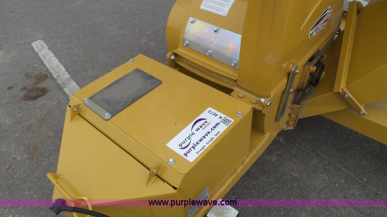 image for item K4672 Wallenstein BXMT4224 wood chipper