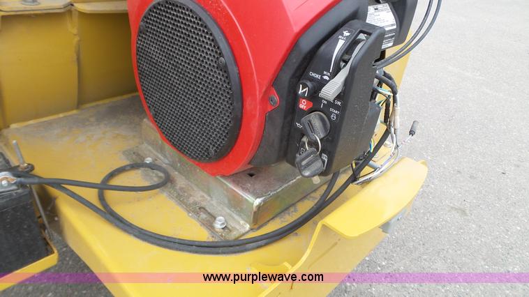 image for item K4672 Wallenstein BXMT4224 wood chipper