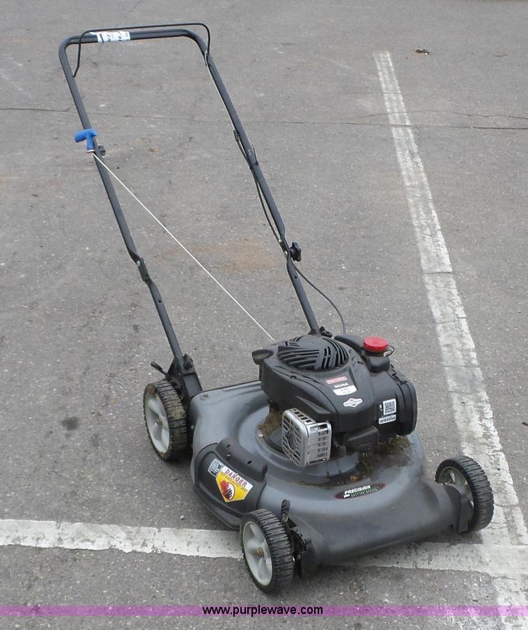 image for item K4673 2013 Craftsman push mower