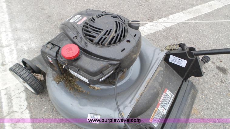 image for item K4673 2013 Craftsman push mower