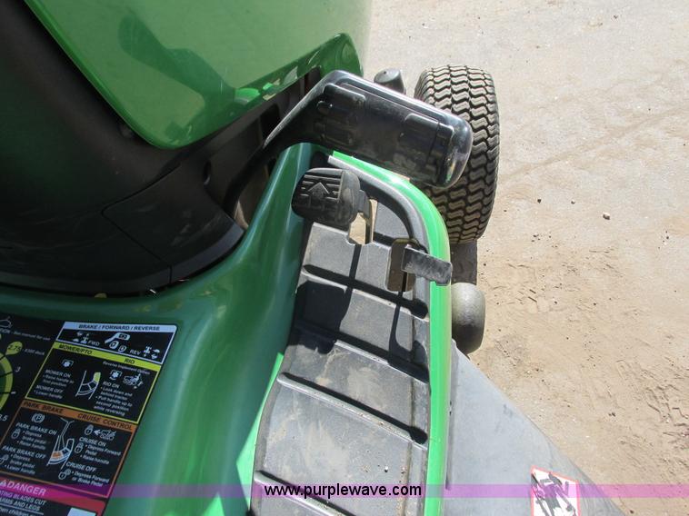 image for item K4684 2007 John Deere X300 lawn mower