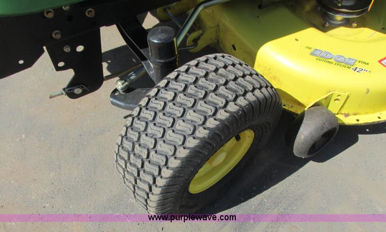 image for item K4684 2007 John Deere X300 lawn mower