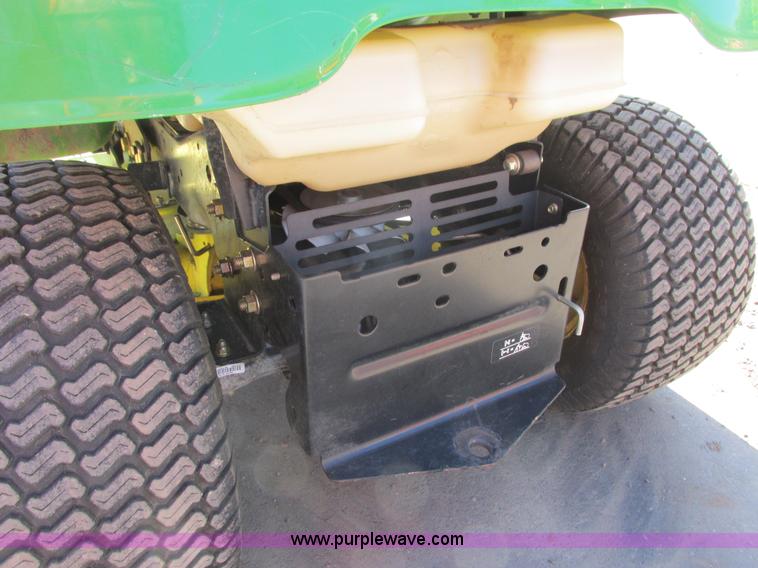 image for item K4684 2007 John Deere X300 lawn mower