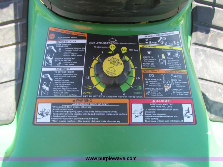 image for item K4684 2007 John Deere X300 lawn mower