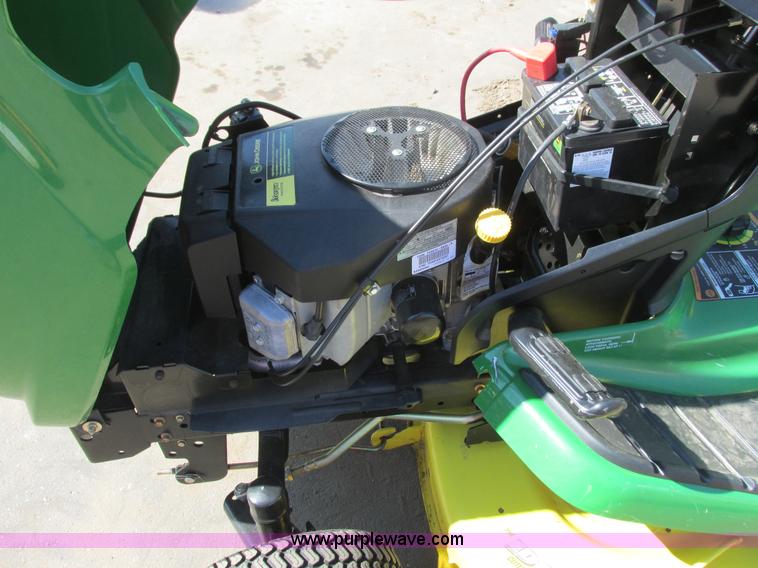image for item K4684 2007 John Deere X300 lawn mower