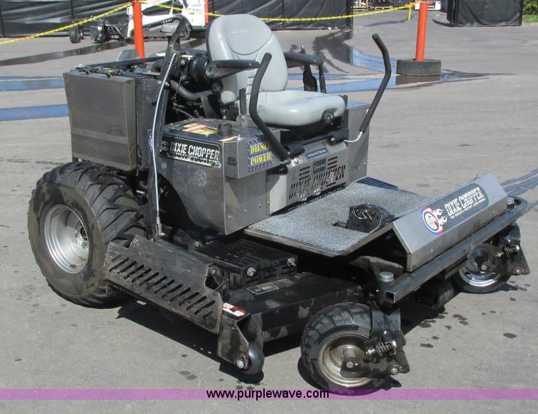 image for item K4685 2008 Dixie Chopper lawn mower
