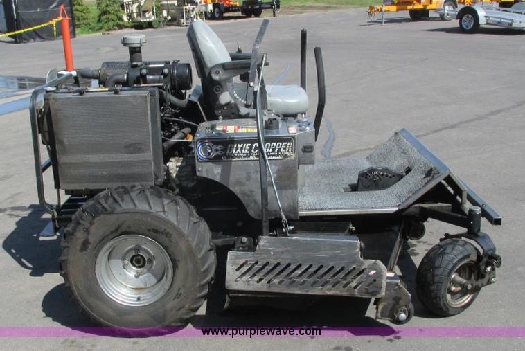 image for item K4685 2008 Dixie Chopper lawn mower