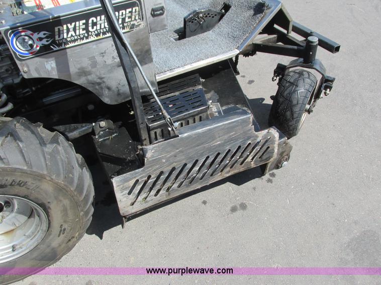 image for item K4685 2008 Dixie Chopper lawn mower