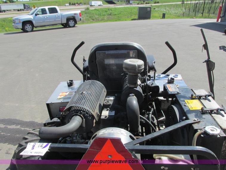 image for item K4685 2008 Dixie Chopper lawn mower