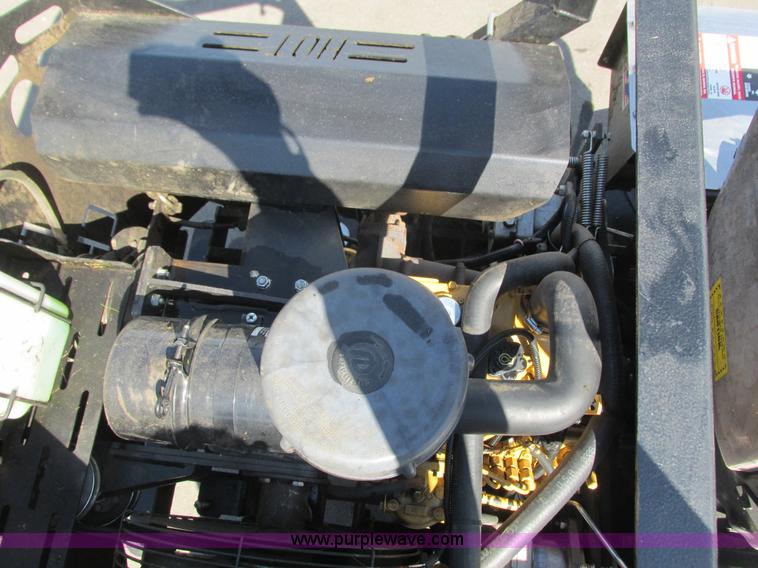 image for item K4686 2012 Dixie Chopper ZTR mower