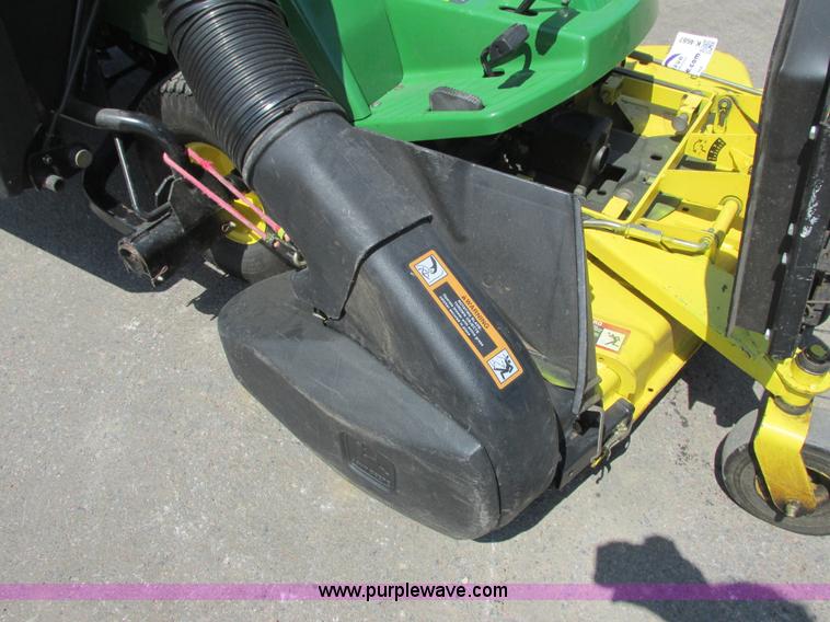 image for item K4687 John Deere F725 lawn mower