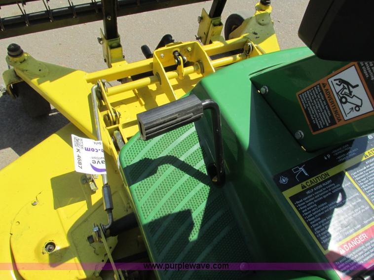 image for item K4687 John Deere F725 lawn mower