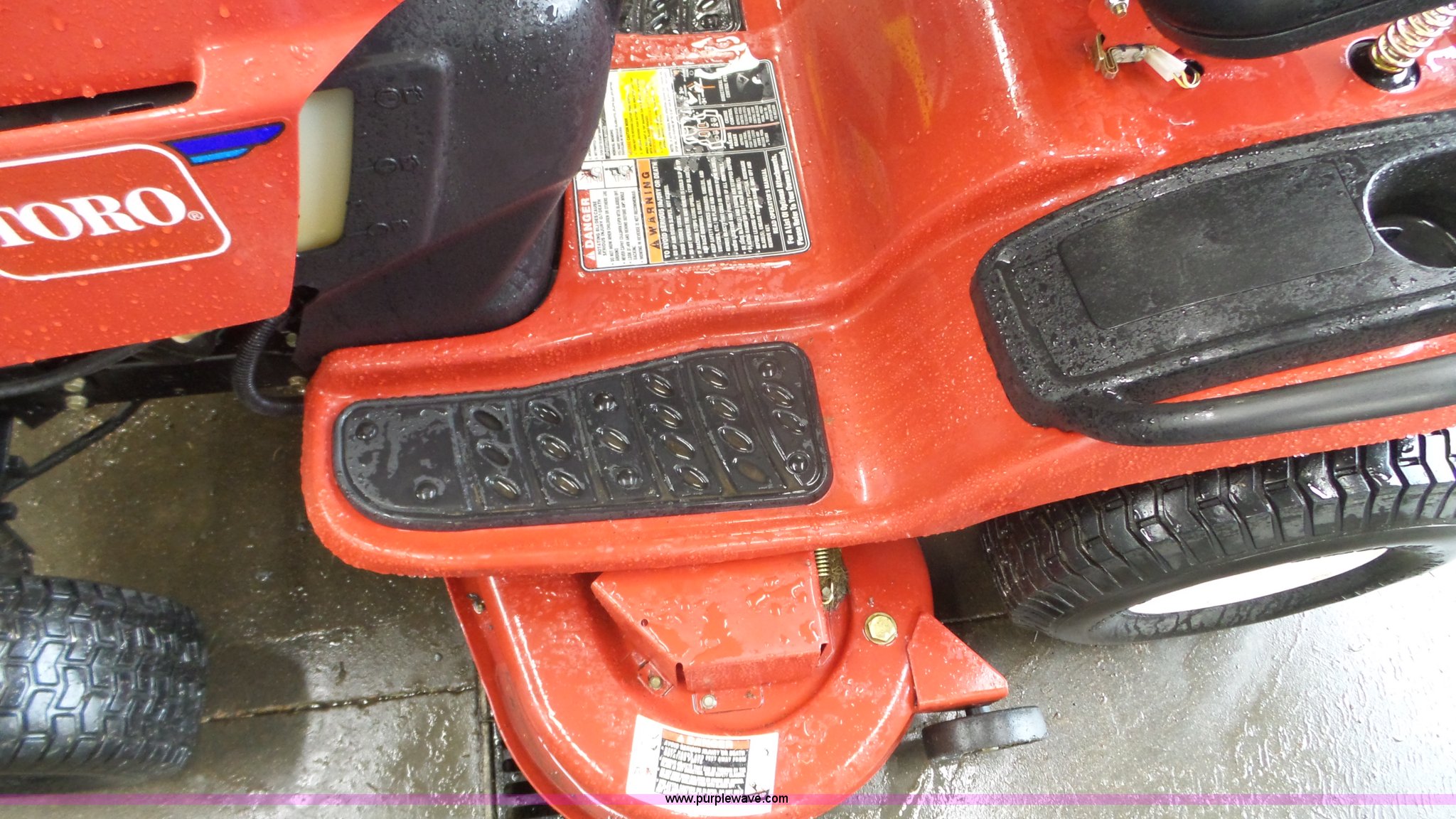 Toro LX466 lawn mower in Hudson, WI Item K4644 sold Purple Wave