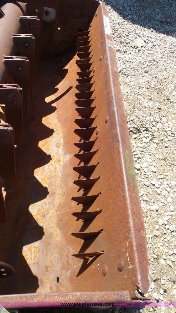 image for item AV9754 John Deere straw chopper