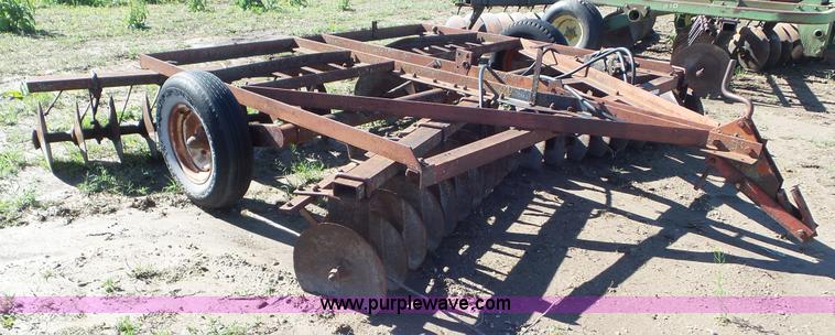 image for item AV9757 Disk