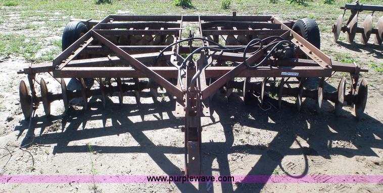 image for item AV9757 Disk