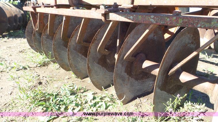 image for item AV9757 Disk