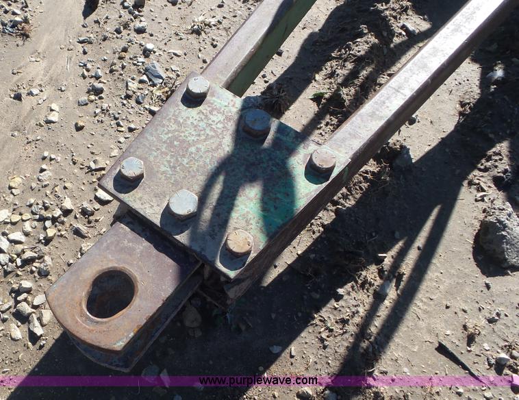 image for item AV9758 John Deere 210 disk