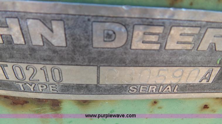 image for item AV9758 John Deere 210 disk