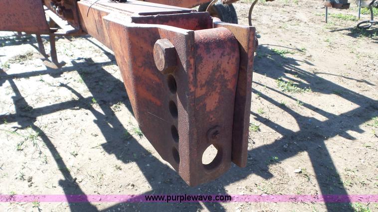 image for item AV9759 International 45 Vibra Shank field cultivator