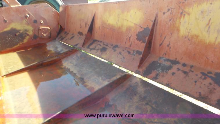 image for item AV9762 Scraper