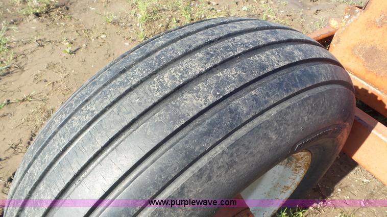 image for item AV9762 Scraper