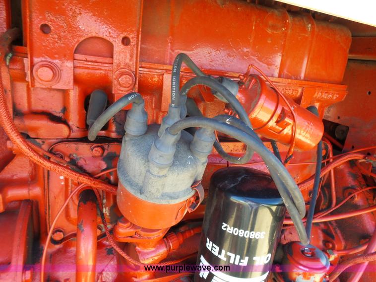 image for item BR9246 International 674 tractor