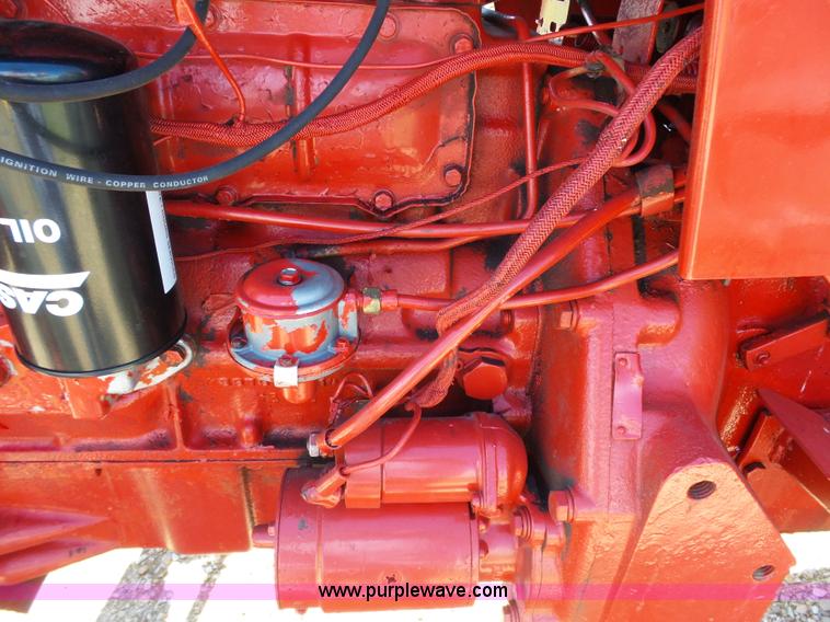 image for item BR9246 International 674 tractor