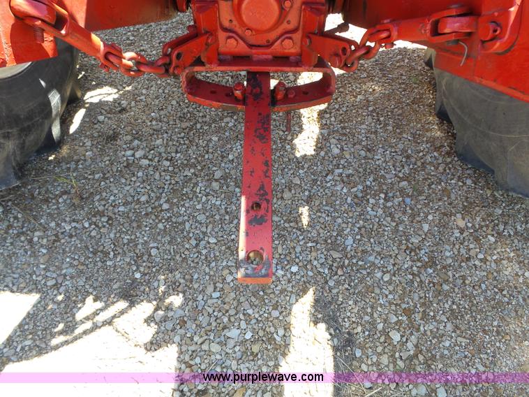 image for item BR9246 International 674 tractor