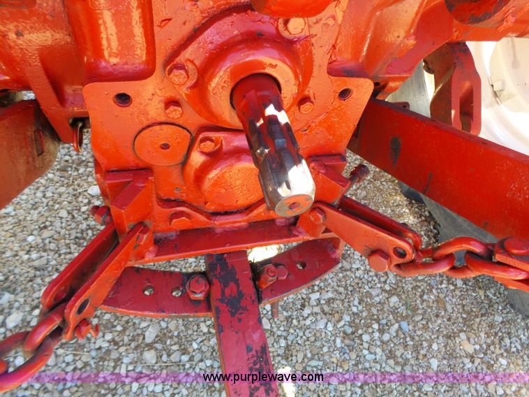 image for item BR9246 International 674 tractor