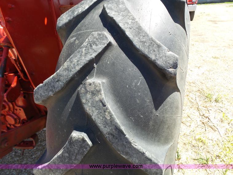 image for item BR9246 International 674 tractor