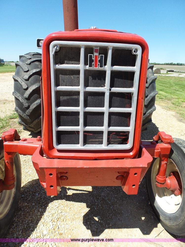 image for item BR9246 International 674 tractor