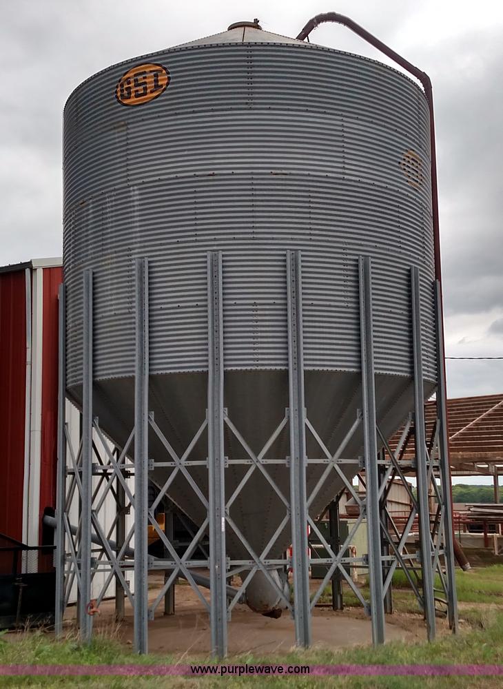 image for item BR9356 GSI grain bin